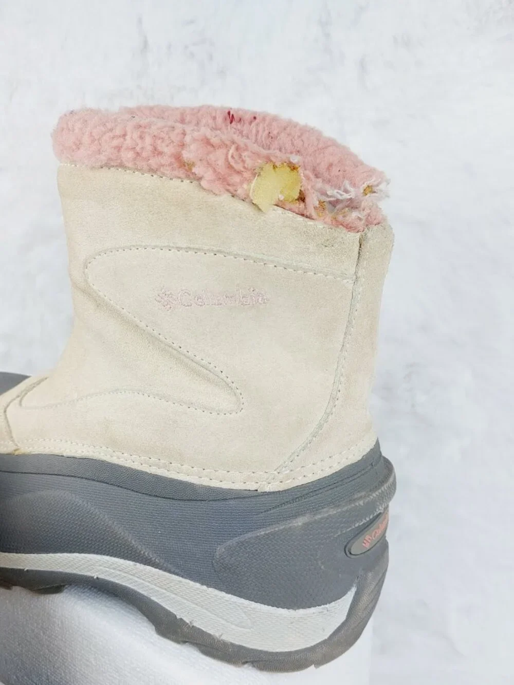 Columbia Women's Off White Pink Cascadian Snowchill Thermolite Winter Boots Sz 8
